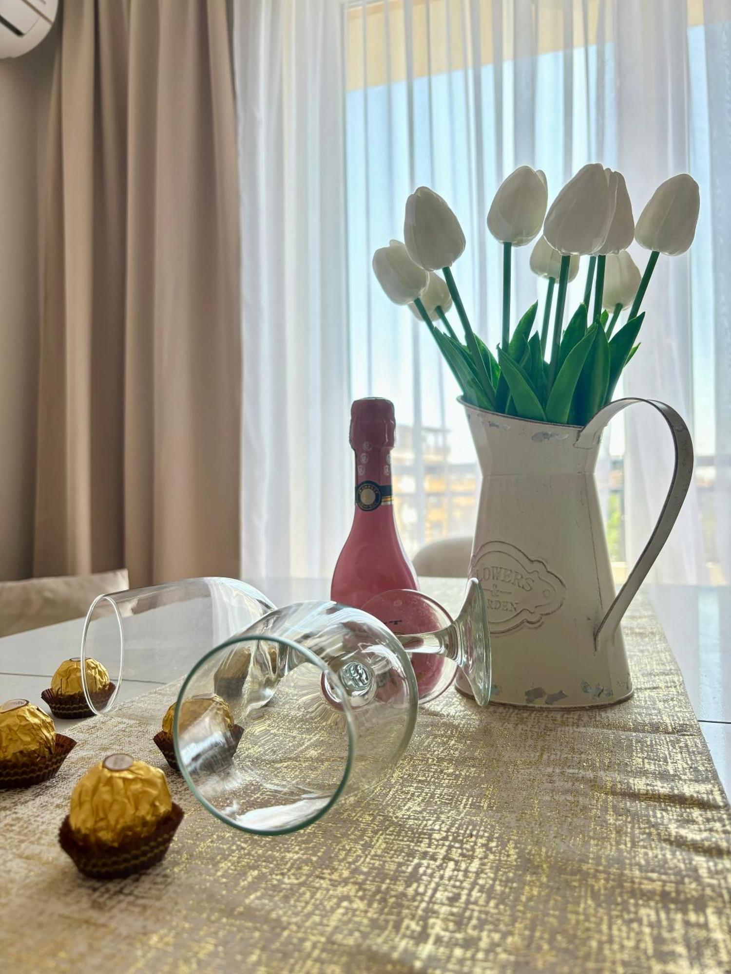 Triumph Apartment Burgas Bagian luar foto